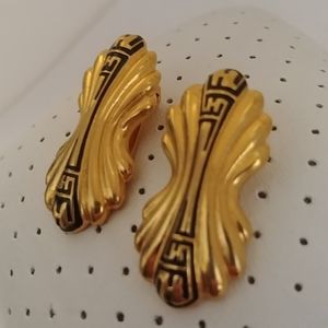 Vintage Fendi FF Logo Gold Tone & Black Enamel Clip On Earrings